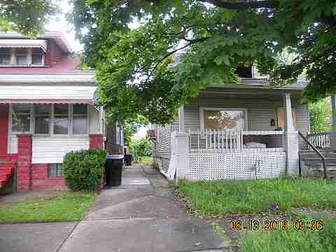 4022 Lemay (3)_m.jpg